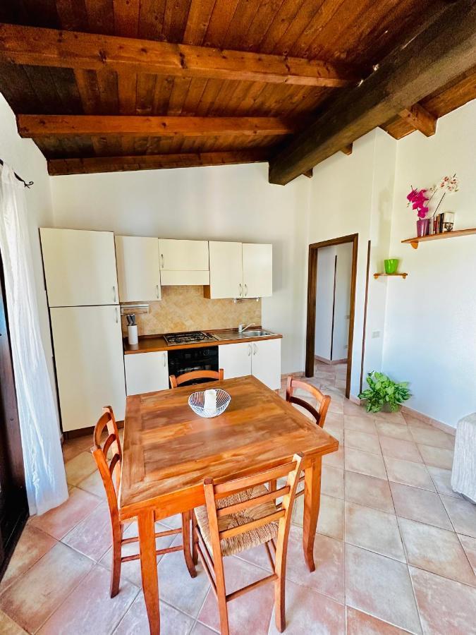 Villa Antonella Apartments オルビア エクステリア 写真