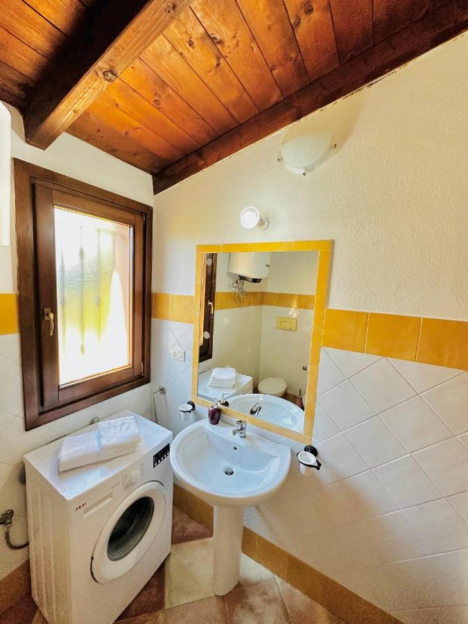 Villa Antonella Apartments オルビア エクステリア 写真